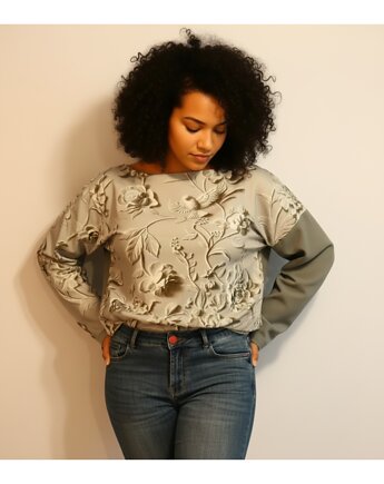 Nietypowa bluza oversize bawełniana Szare Kwiaty 3D, mniej więcej