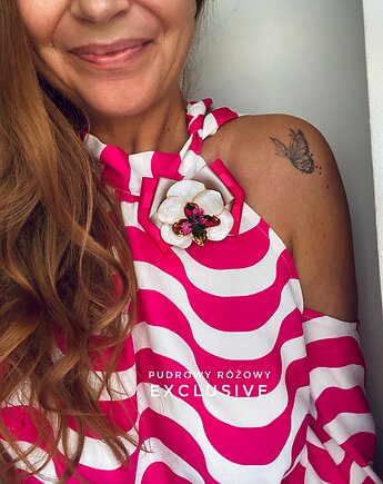 Kolekcja  Exclusive  Brosza z  imponującym kwiatem, Pudrowy Różowy