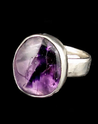 Pierścionek retro z ametystem, Pracownia Neores