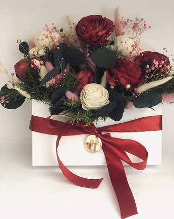 Koperta z suszonymi kwiatami w tonacji czerwonej dekoracja Dzień Nauczyciela, Fiori di Antonietta