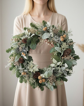 Zimowy wianek na drzwi, Lola White