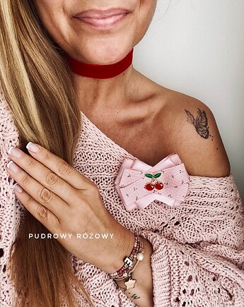 Brosza z kolekcji z wisienkami z ozdobą Wiśnia, Pudrowy Różowy