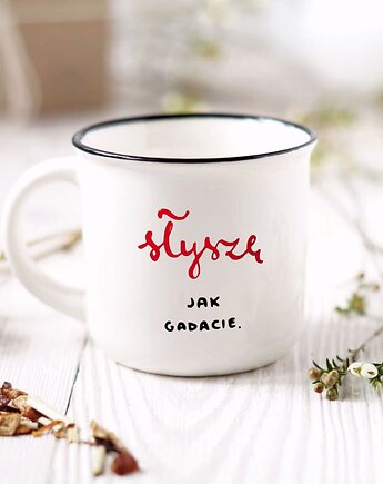 Kubek dla Nauczycielki, Słyszę jak gadacie