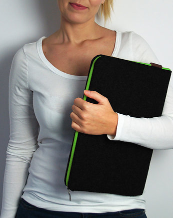 CZARNY POKROWIEC na laptopa filc zielny zamek, purol design