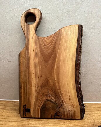 Drewniana deska z orzecha włoskiego, Drewnomaniak Oskar Piotrowski