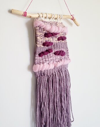Ręcznie tkana dekoracja ścienna, Woven Wonders Studio
