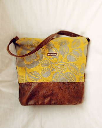 Boho bag w kwiaty, raspberi