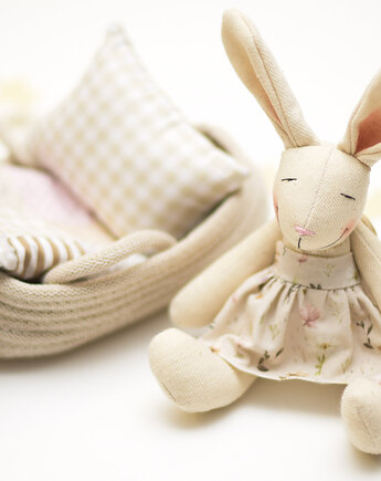 Króliczek w łóżeczku koszu, LalaShop