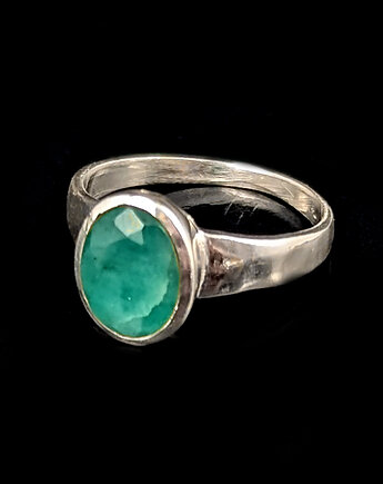 Pierścionek szmaragd subtelnie, Pracownia Neores