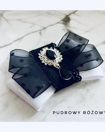 Biała Brosza z czarnym tiulem  New, Pudrowy Różowy
