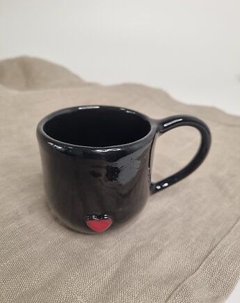 Kubek ceramiczny z serduszkiem, krusz art