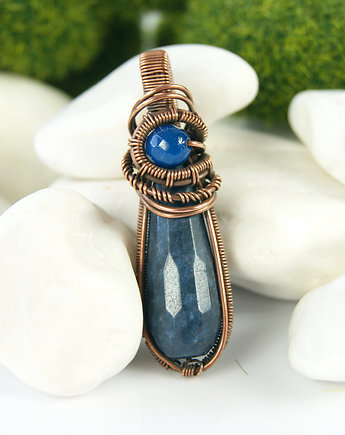 Wisiorek z jadeitem, Blue Pearl Art