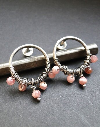 Kolczyki srebrne pudrowe, Memero