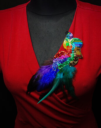 Broszka Rajski ptak, Mró Soutache