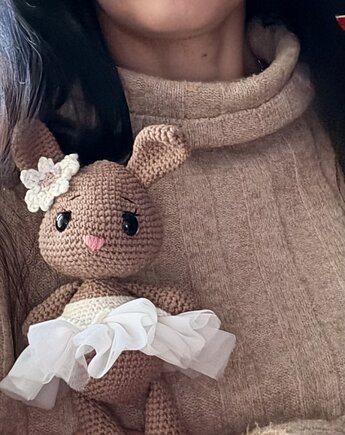 Króliczek na szydełku SZYDEŁKOWY KRÓLICZEK amigurumi BALETNICA, Atelier Liliputki