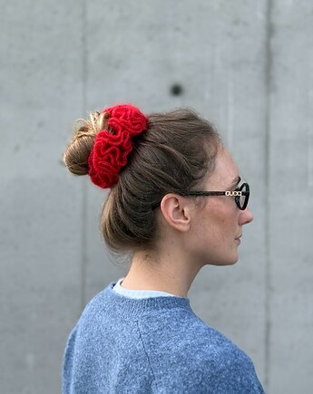 Vibrant red crochet scrunchie, A MANO studio