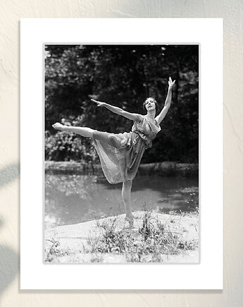 Fotografia z passe-partout: Baletnica, Galeria LueLue