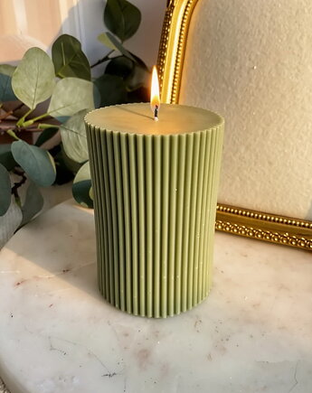 Świeca ekologiczna sojowa dekoracyjna walec "Sage Green" 100x70mm, Coccola JEWELLERY