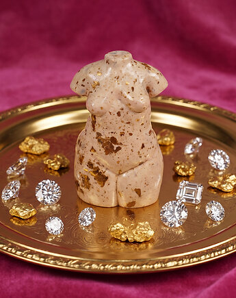 Rzeźba Nowa Wenus, naga - złote piegi, Lenka Kubica