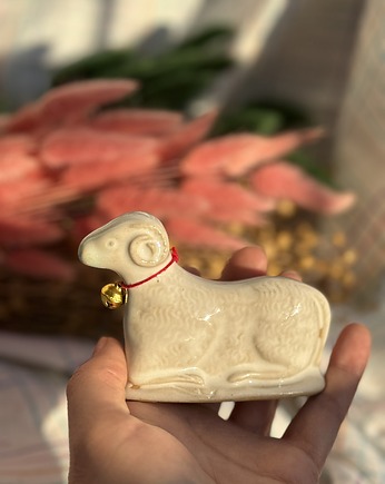 Baranek wielkanocny kolekcja 'be' numer 6, Joanna Serafin design