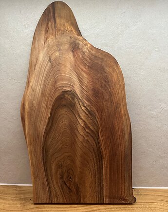 Drewniana deska z orzecha włoskiego, Drewnomaniak Oskar Piotrowski