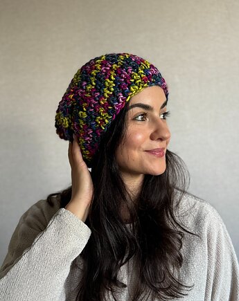 Kolorowa duża czapka beanie z wełną i alpaką, Zasznurowane