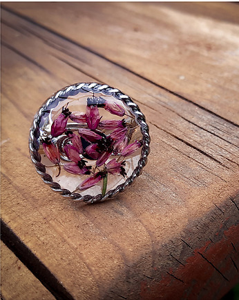Płaski pierścionek z wrzosem, Figa handmade accessories