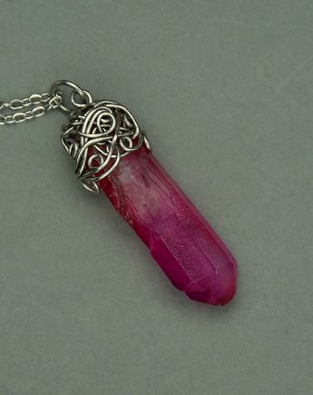 Wisiorek talizman różowy kryształ górski wire wrapping, Agata Rozanska