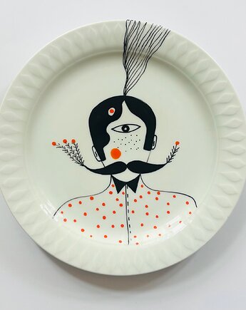 Kuzyn poszarpany, arent plates
