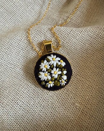 Ręcznie wyszywany naszyjnik "Stokrotki", ReinerArt