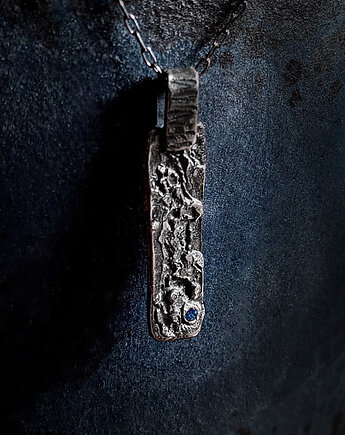 Naszyjnik męski  "Smoła " naturalny szafir niebieski o szlifie fasetowym, ZIĘBA