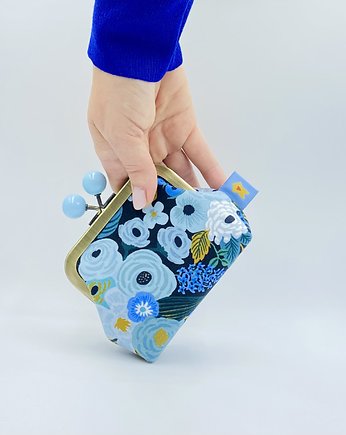 Blue Roses Azure, Chytrá Baba