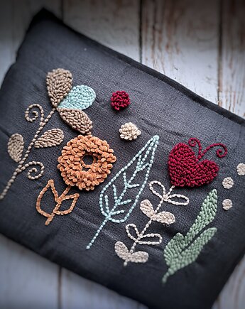 Magiczna poduszka kwiaty punch needle, PUCHAKI