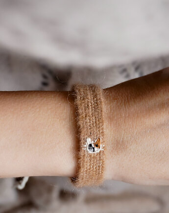 Bransoletka tkana na krośnie z haftowanym kotkiem, wiązana na supełek, Słońcem Tkane