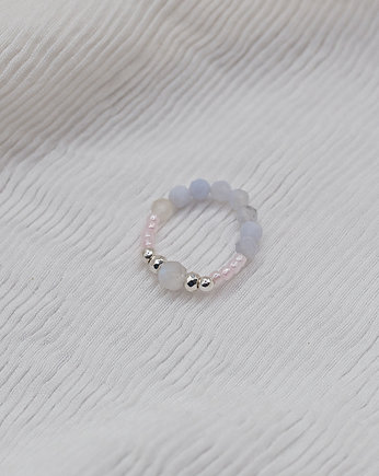 Pierścionek elastyczny z Selenitem i Chalcedonem, w hand works