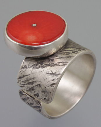 Pierścionek Z koralem , Marta Kepska