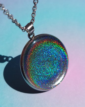 Naszyjnik z holograficznym wisiorkiem, Wollman