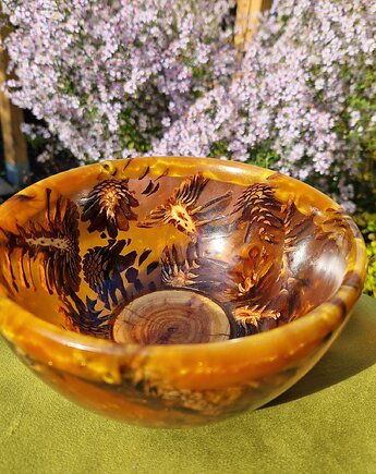 Pomarańczowa miska z żywicy epoksydowej z szyszkami, Fairytalewood