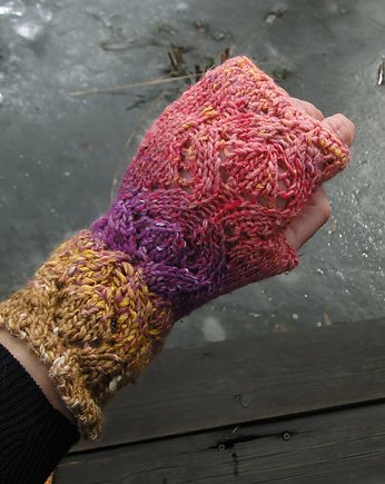 Secret garden and silk / mitenki krótkie, agat handmade