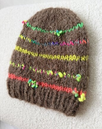 Brązowa alpaka, SZYSZKA sztrykuje