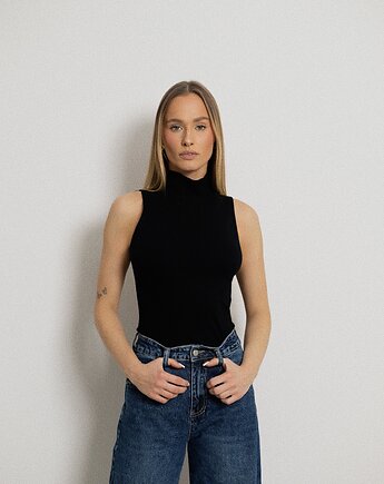 Prążkowany bezrękawnik z golfem , MeLoana