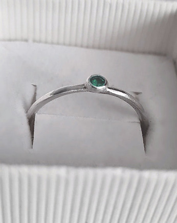 Pierścionek ze szmaragdem na wymiar - srebro, COCONUT