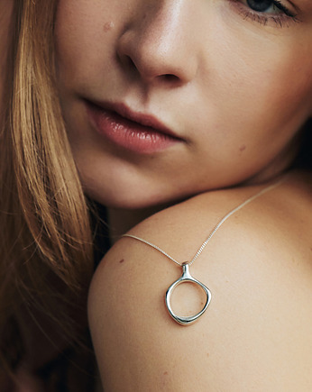 SANDRO empty / silver necklace, Filimoniuk