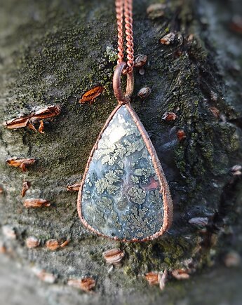 Srebrzysty Szron wisior miedziany z markasytem, Treemasters Copper Jewelry