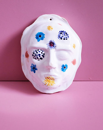 Ceramiczna Maska, Clay Republic