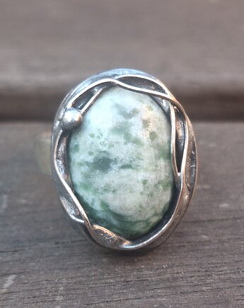 Zwyczajny dzień - pierścionek regulowany, po drugiej stronie lustra