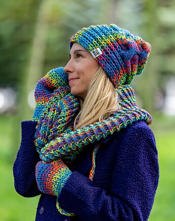 Czapka MERINO 50% nieugniatająca włosów Tęcza Błękit THIS IS IT, Brain Inside