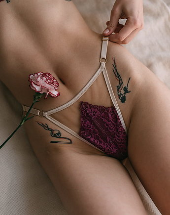 Beżowe figi z różową koronką - Sophie, OKAZJE - Prezent na Walentynki