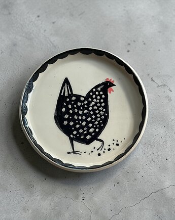 Ręcznie wykonany talerz ceramiczny z kurką 15,5, NOWdeco