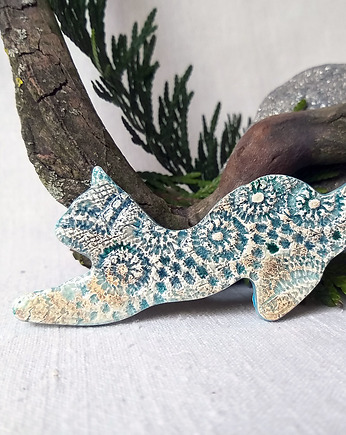 Kotek - ceramiczny magnes w stylu rustykalnym, Bea Fine Arts